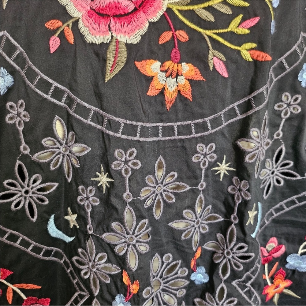 Johnny Was heavily embroidered omega shirt (oversized) NWT RARE - Picture 9 of 16